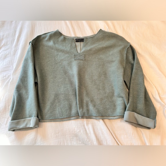 Urban Outfitters Tops - Urban Outfitters Long Sleeve Baggy shirt Rolled cuff sleeve Small EUC